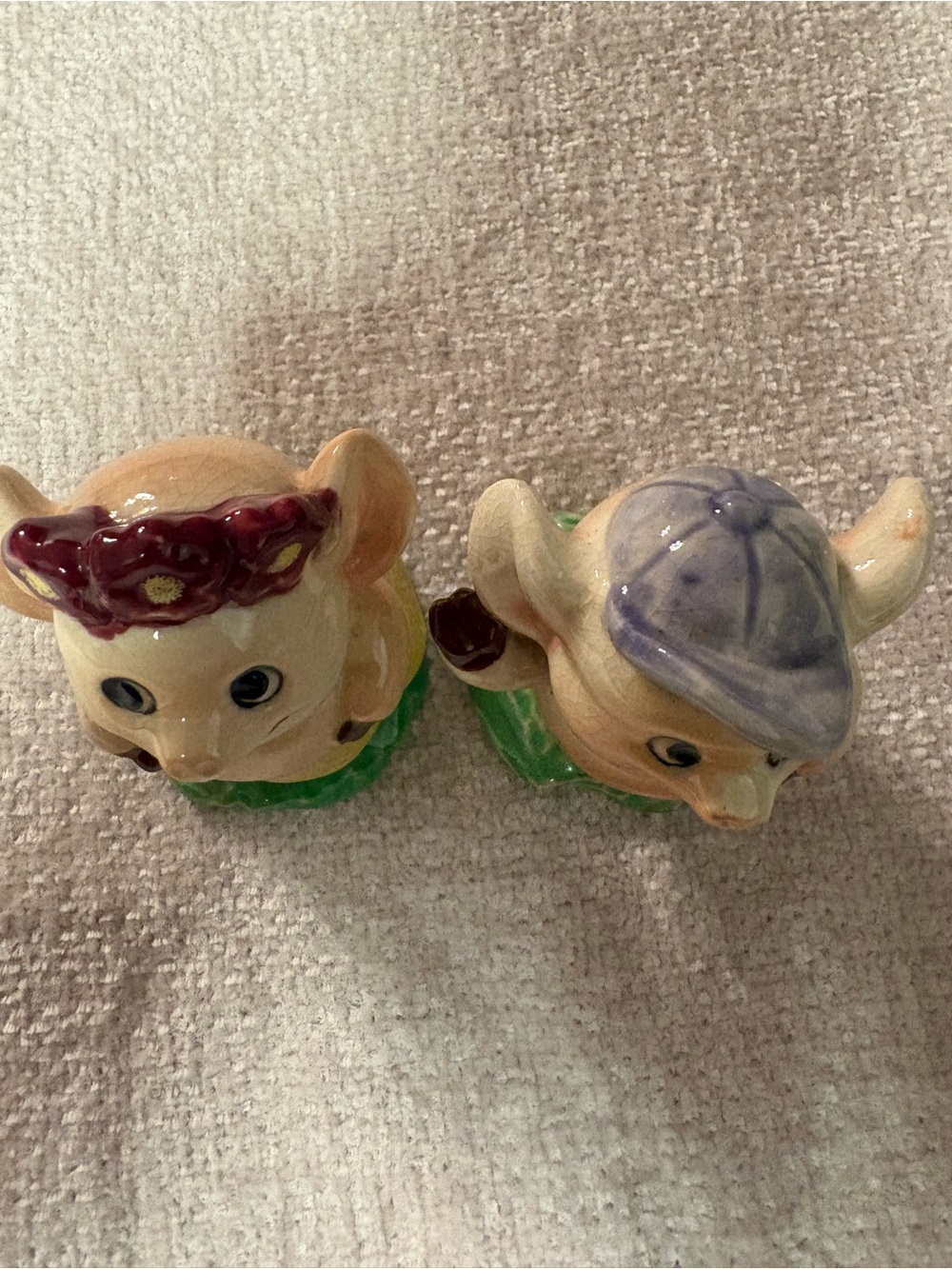 Set of Made in Japan Ceramic small pigs decor. - Picture 11 of 11